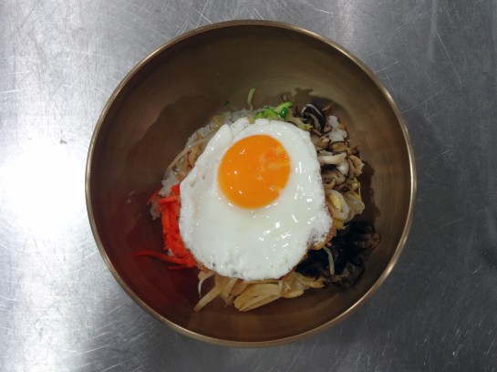 The first bowl of bibimbap I have ever made in my life. 