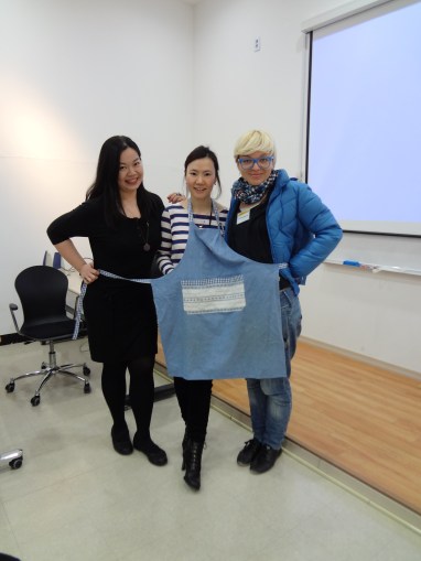 Post-workshop cleanup wearing an apron. Ms. Cho and her assistant spent an entire day making tteokbokki for all of us. And it was great!